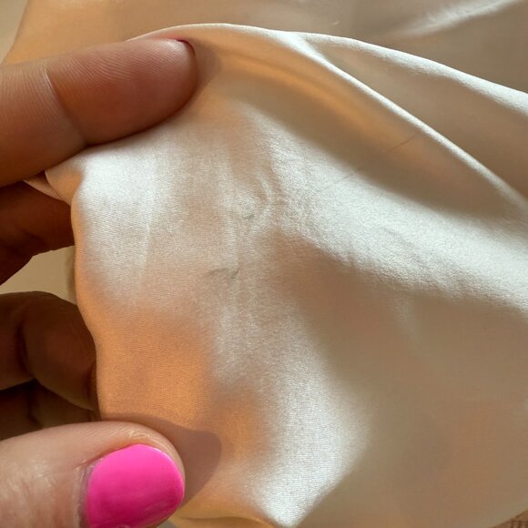 Amanda Uprichard Santucci Top 100% Silk Cerise Medium - Picture 5 of 7